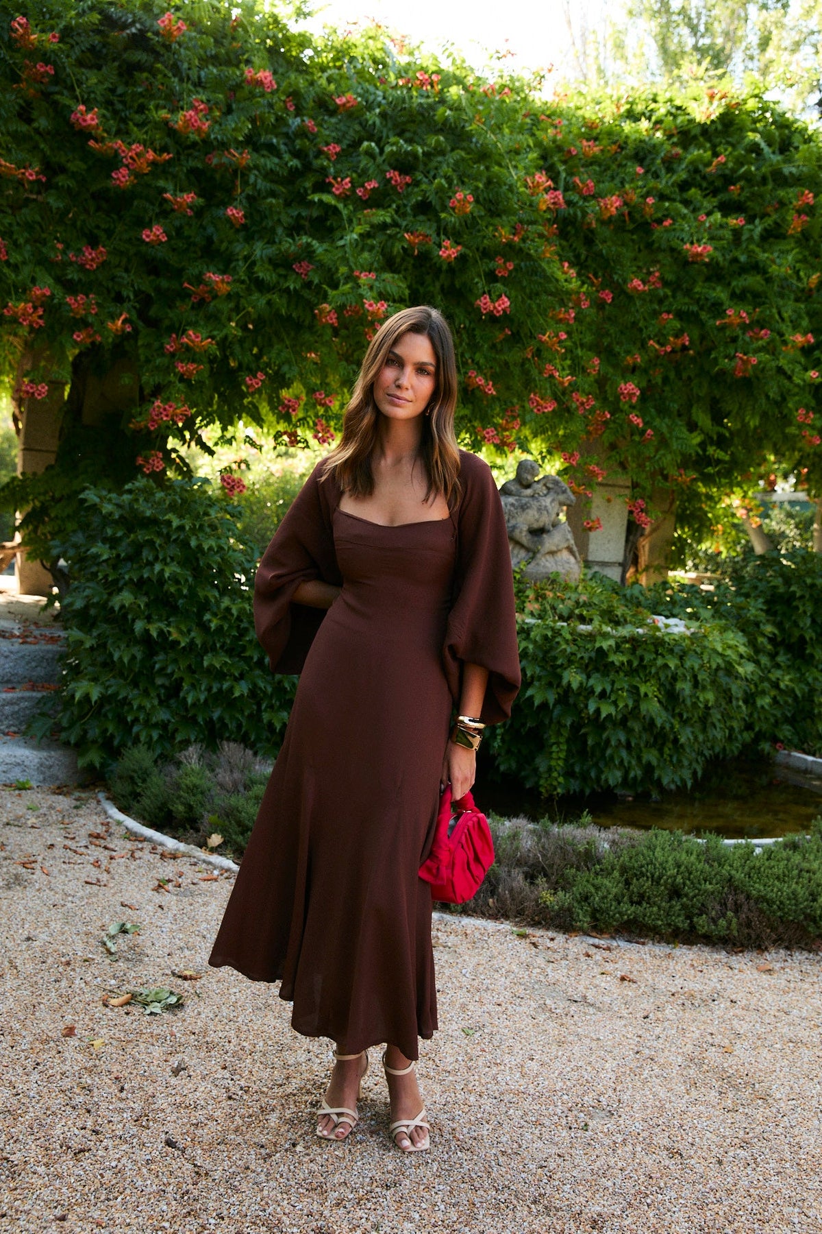 Vestido Sirin de crepé marrón