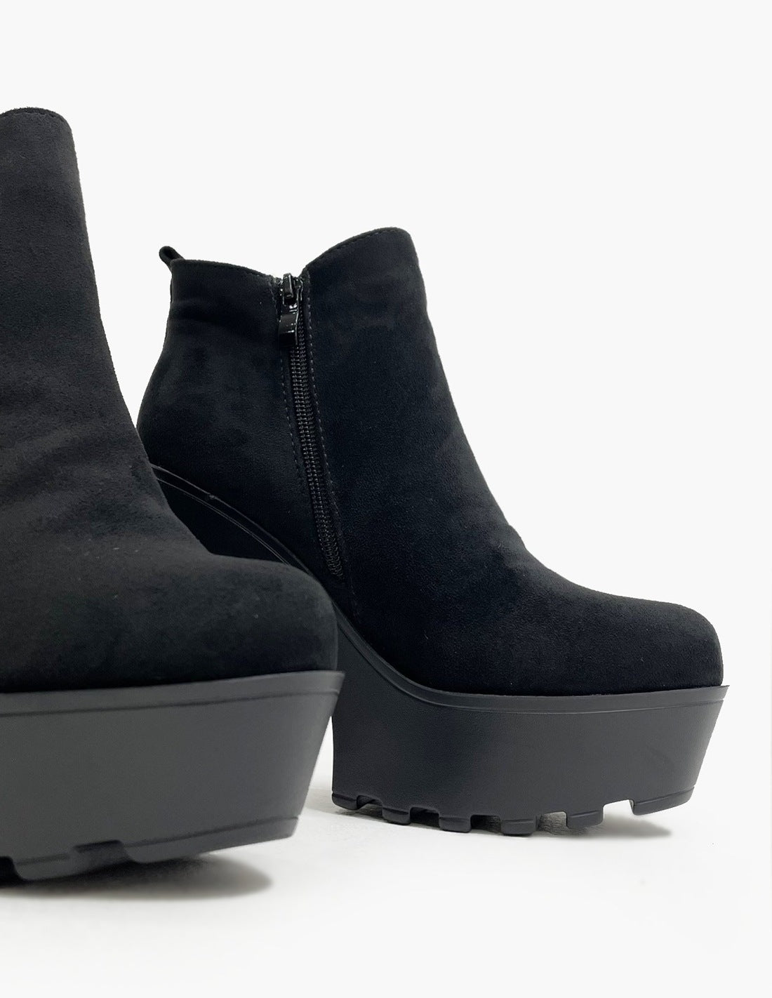 Botas Antelina Negras de Plataforma y Tacón Alto para Mujer-4