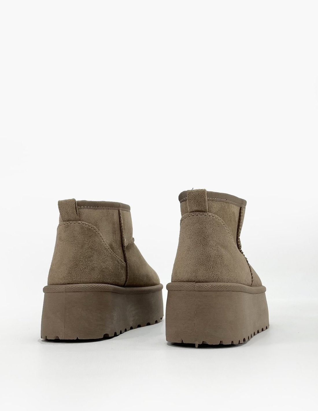 Botas de pelo color caqui - australianas-5