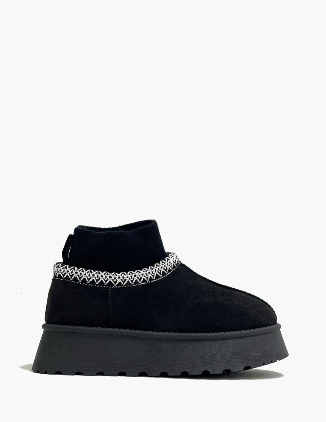 Botas negras - Cuello de punto y plataforma