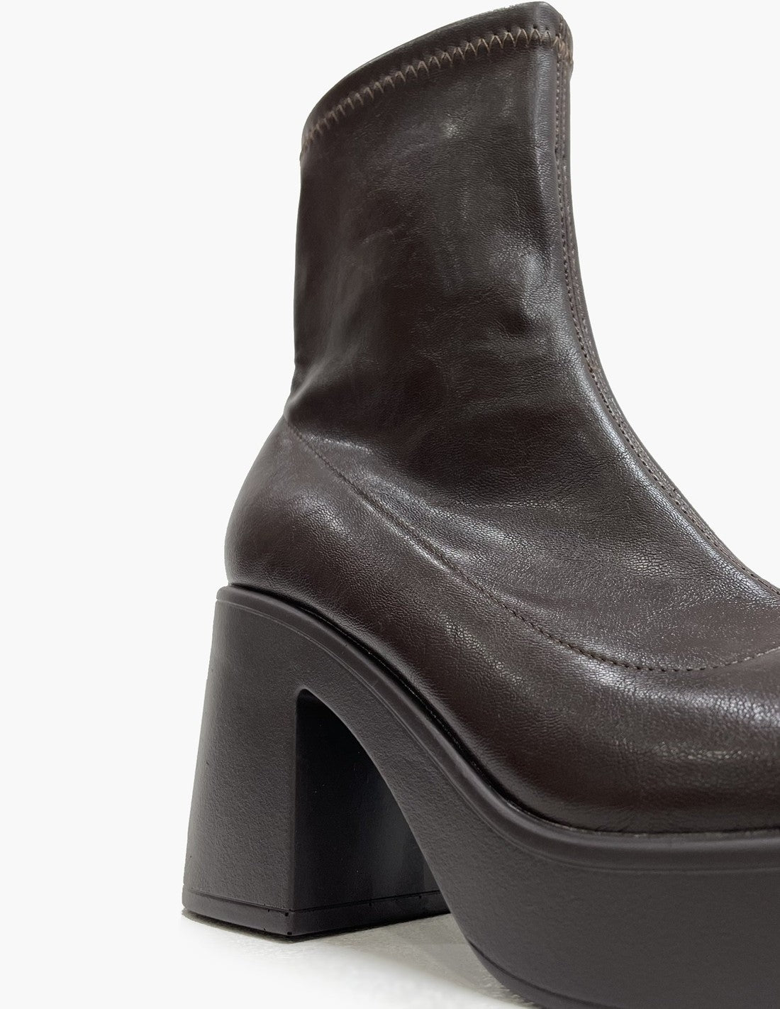 Botines de polipiel marrón chocolate-2