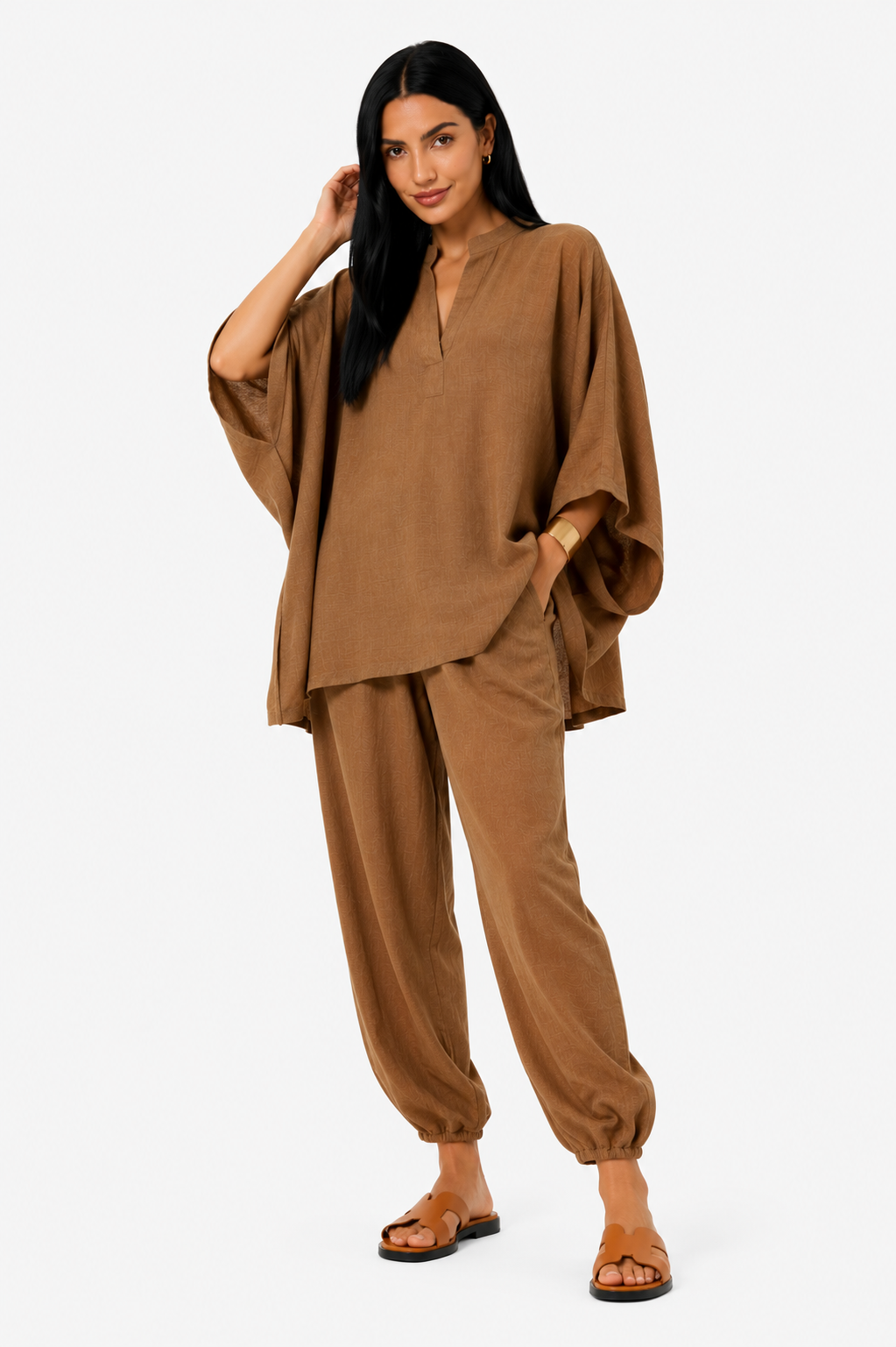 Conjunto de blusa fluida y pantalón ancho-19