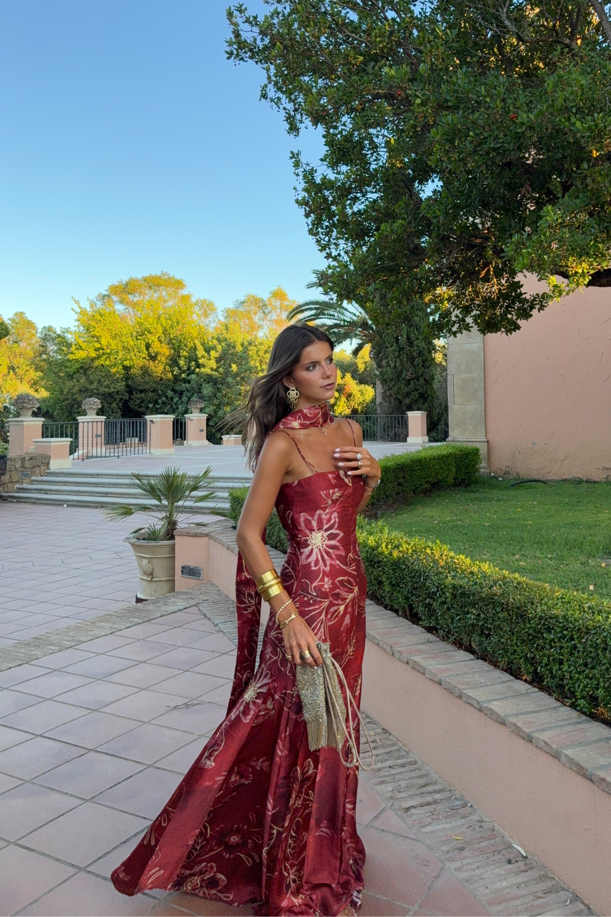 Vestido Corintia Peonía Carmín