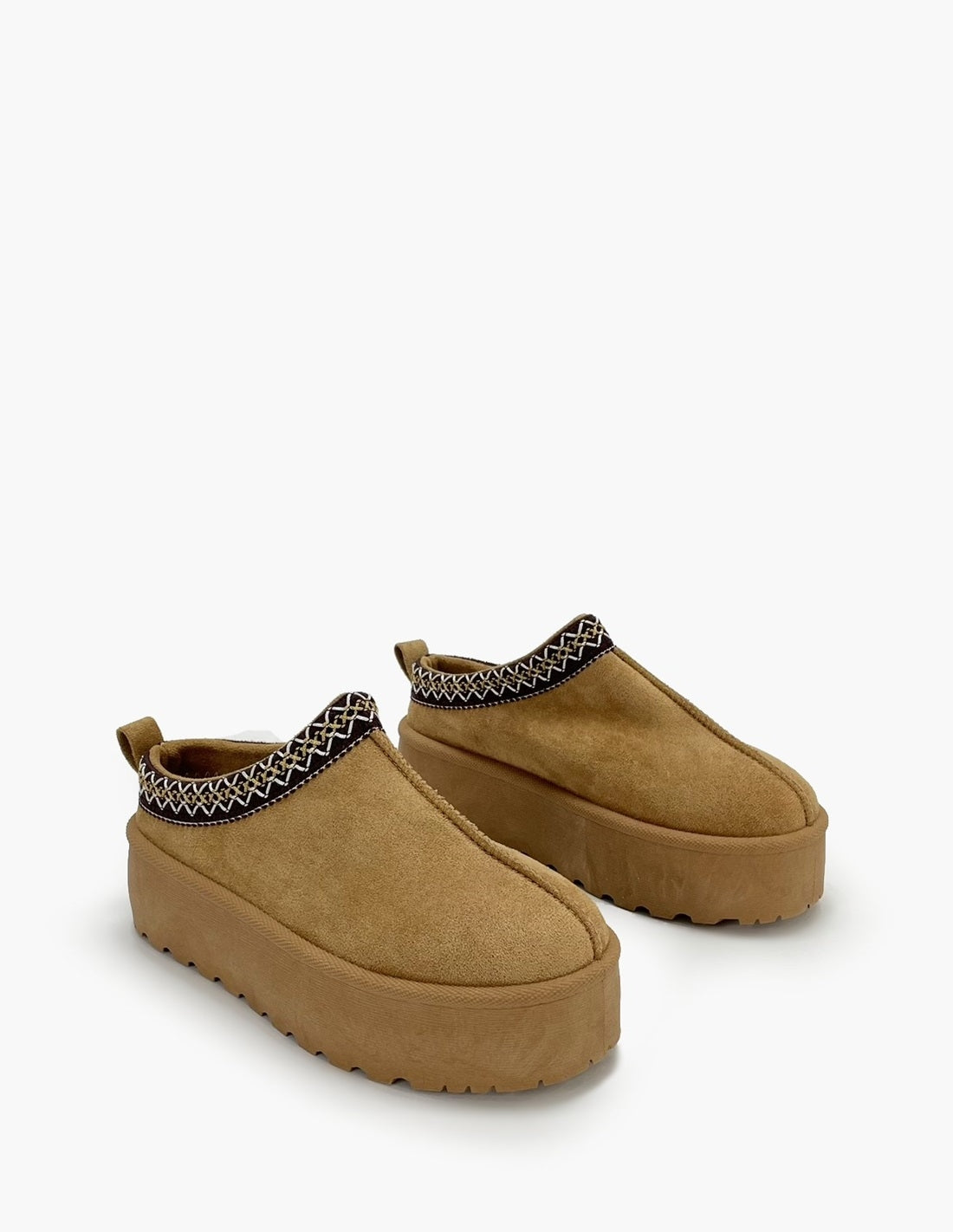 Zueco - Bota de pelo de caña baja color camel-3
