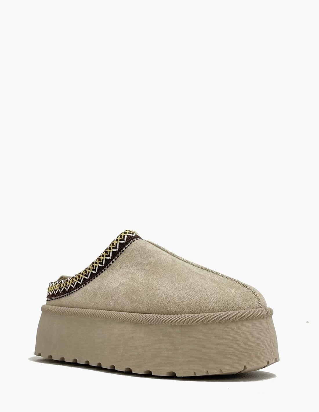 Zueco de plataforma de ante beige-3