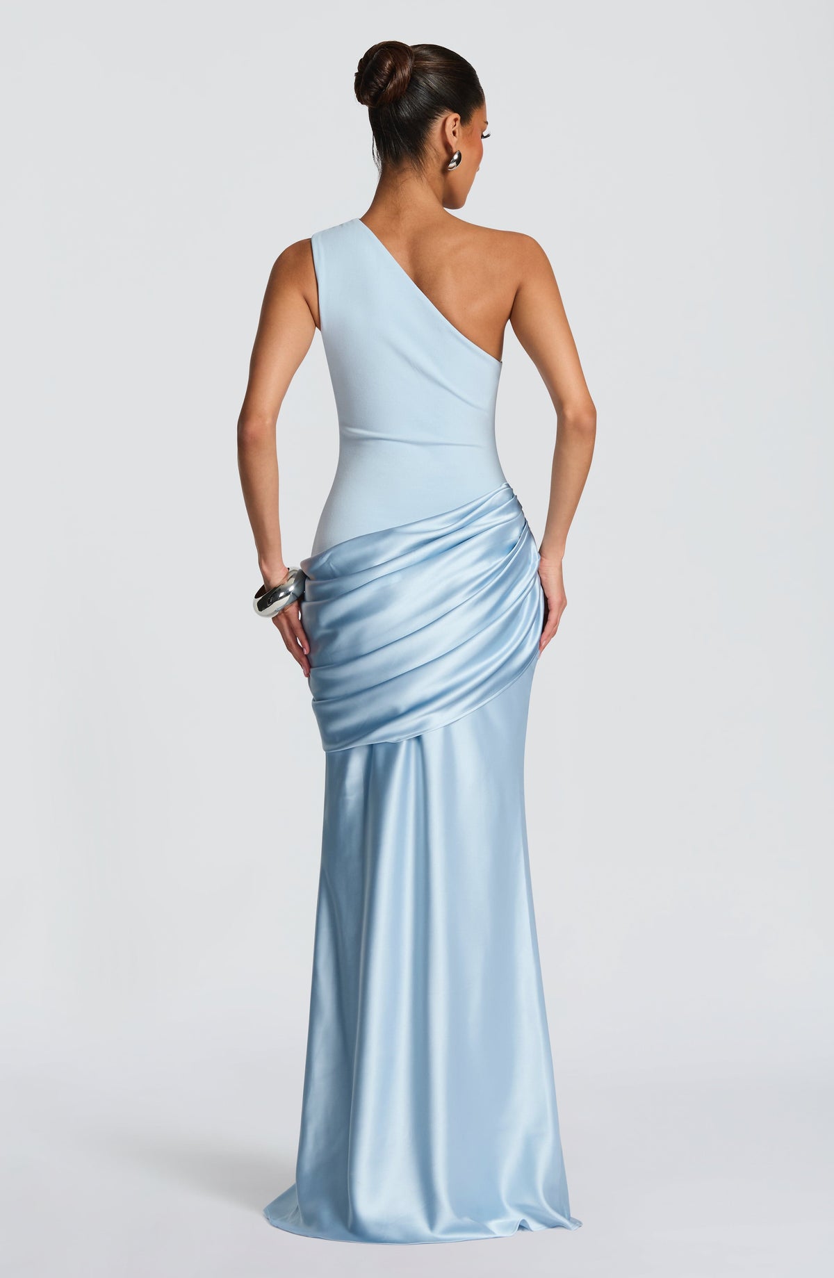VESTIDO LARGO ASIMETRICO DE SATEN AZUL CLARO-3
